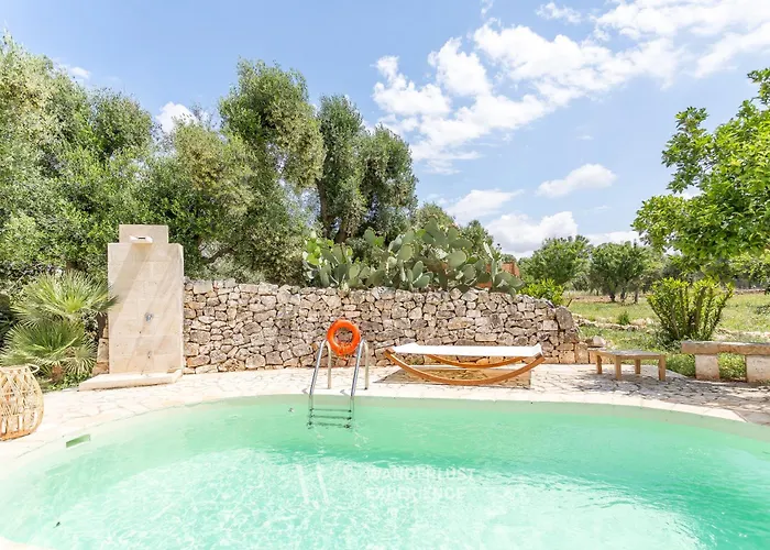 Wanderlust Experience Trulli Della Madonnina Villa *